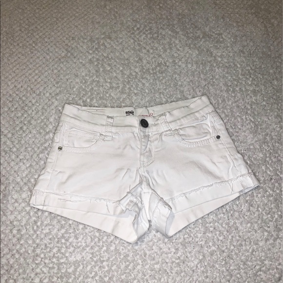 rsq (from tilly’s) malibu white shorts - Picture 1 of 4